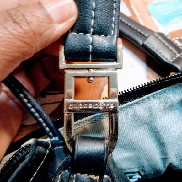 Original Liz Claiborne Purse - Picture 6 of 6